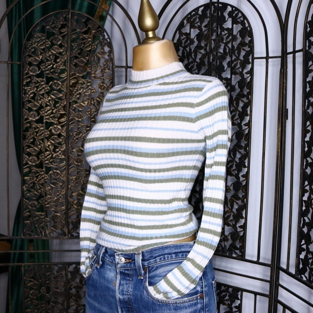FREE SHIPPING RSQ Striped Knit Sweater XS - Picture 3 of 8